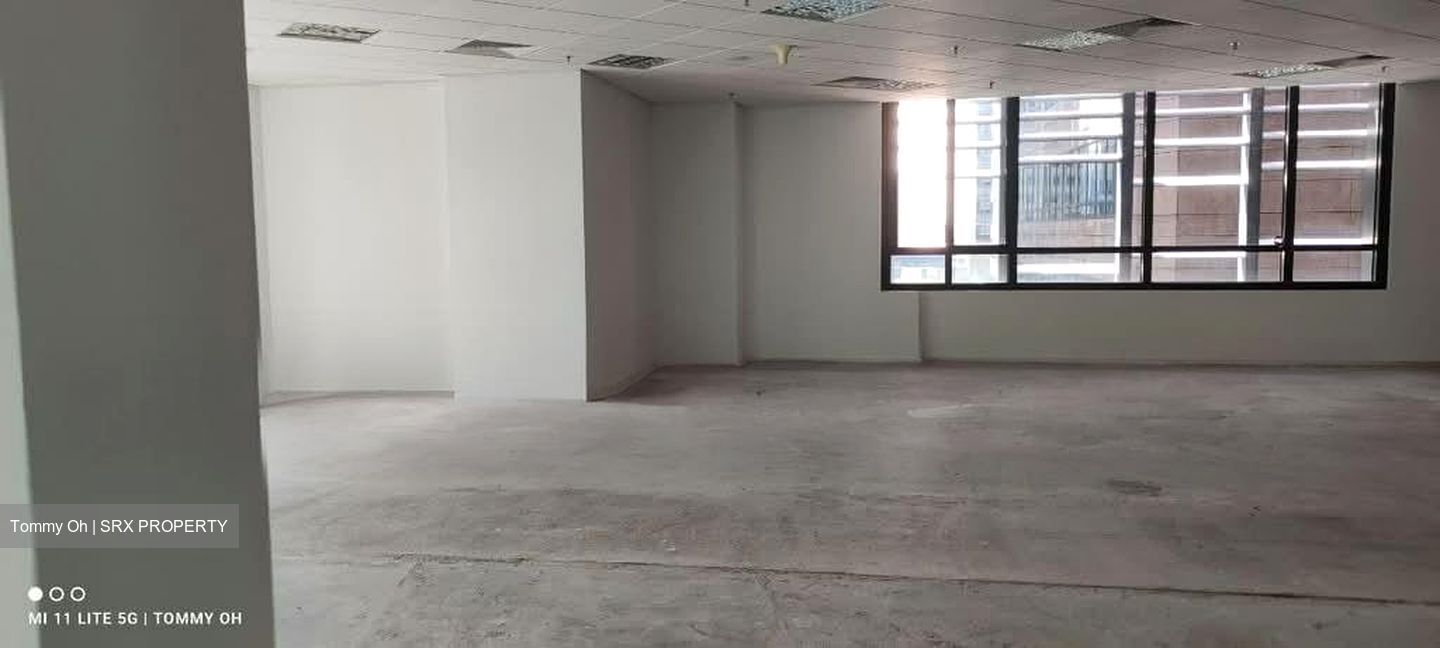 PLUS (D1), Office #559413051